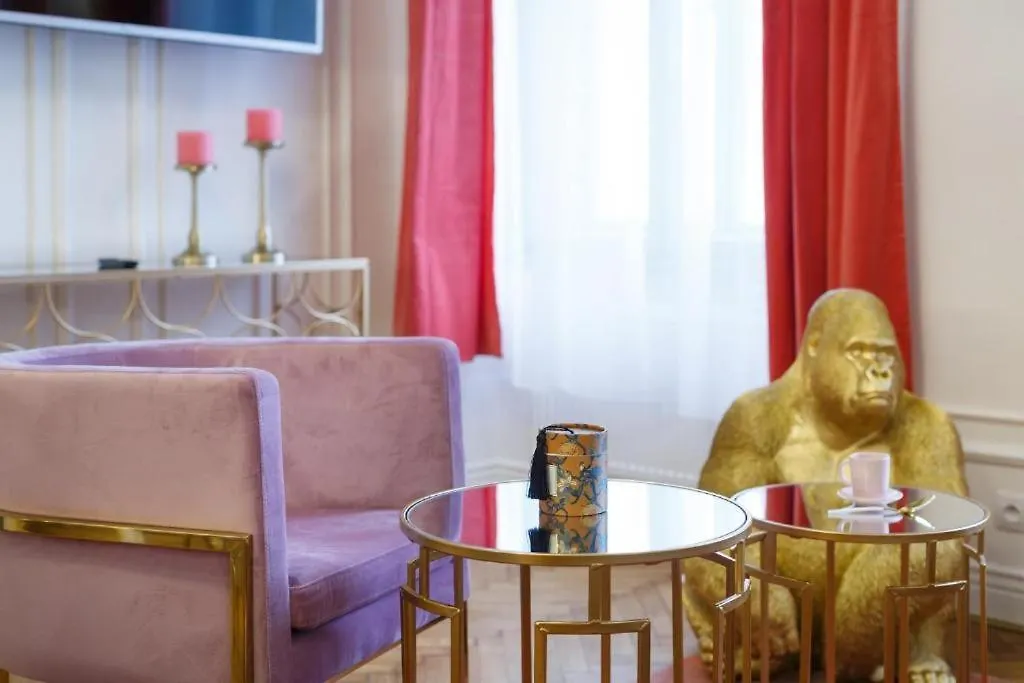 Urban Premier Suite Praga Appartamento